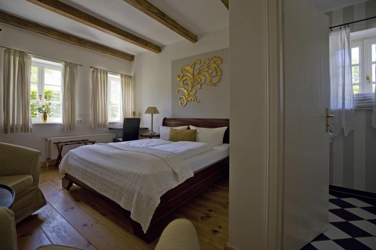 Hotel Hochzeitshaus Aurich Eksteriør bilde