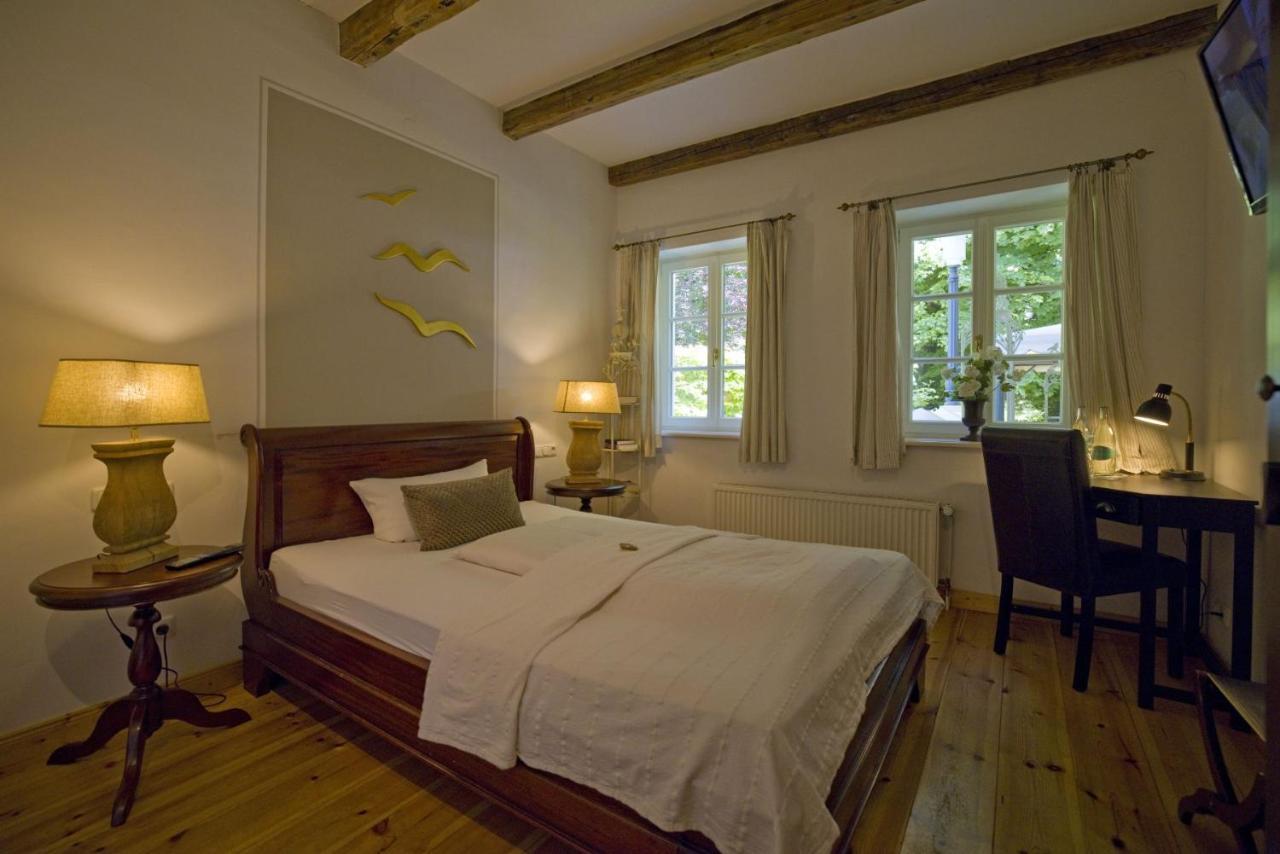 Hotel Hochzeitshaus Aurich Eksteriør bilde