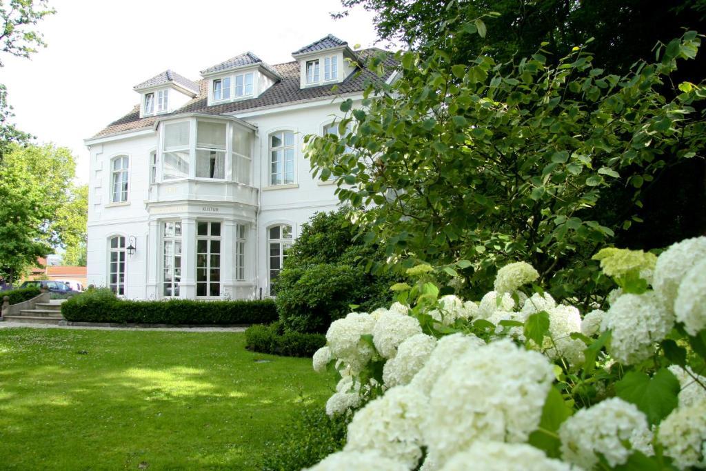 Hotel Hochzeitshaus Aurich Eksteriør bilde